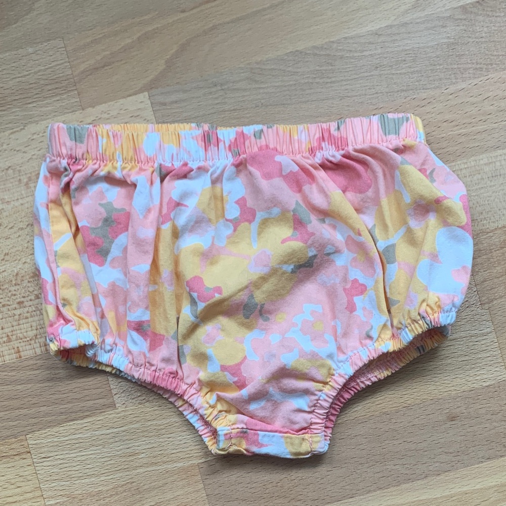Floral Miniwear Bloomer 6-9m NWOT